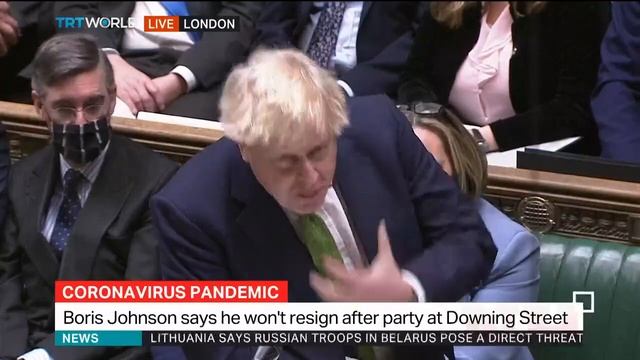 Boris Johnson says he won't resign after party at Downing Street смотреть онлайн