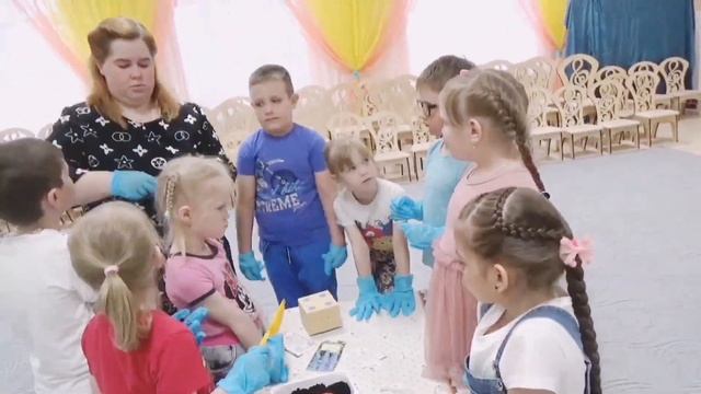"Эксперименты в оранжерее" фрагмент образовательной деятельности в старшей группе смотреть онлайн