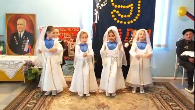 Утренник, посвященный 70-летию Великой Победы (2015 г.) - Детский сад "Алена" п. Белиджи смотреть онлайн