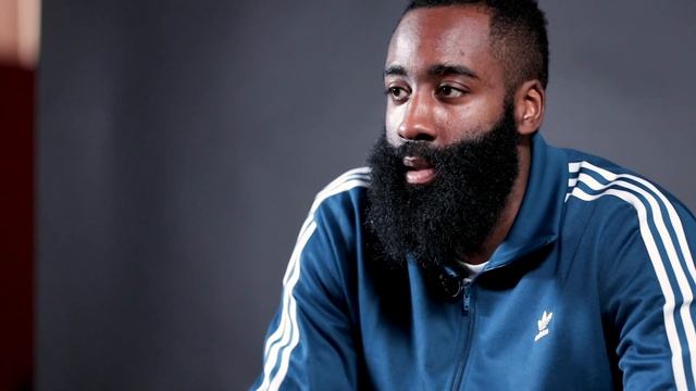 NBA LIVE 19 - James Harden on His Favorite Signature Moves смотреть онлайн