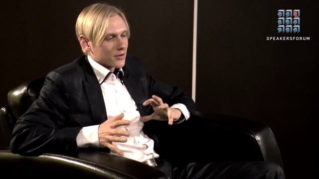 Teemu Arina - Minkälaista on hyvä johtaminen? -Speakersforum смотреть онлайн