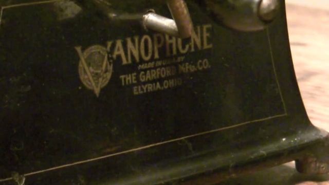 Vanophon Phonograph смотреть онлайн