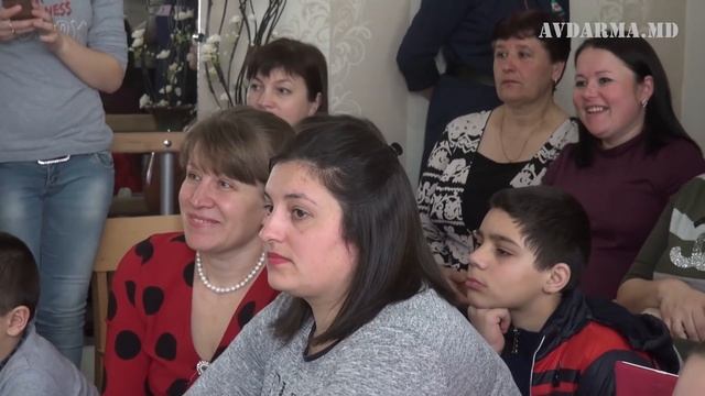 Поздравляя мам. Детский сад "Ивушка" смотреть онлайн