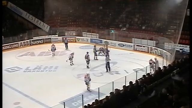 18.11.2006 Ässät-Tappara 3-7 смотреть онлайн