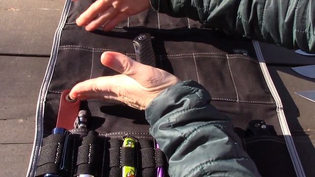 Knafs Burrito Grande Knife Storage Roll + 17 Random Knives смотреть онлайн