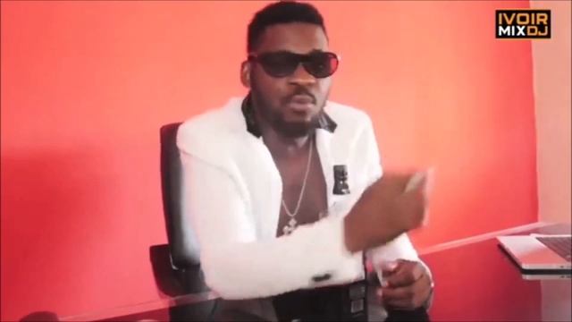DJ ARAFAT A ENCORE FRAPPER IL CLASH DAVID MONSOH ET DEFEND FALLY смотреть онлайн