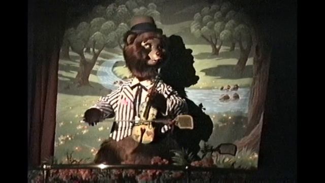 Disneyland 1997 Country Bear Vacation Hoedown
