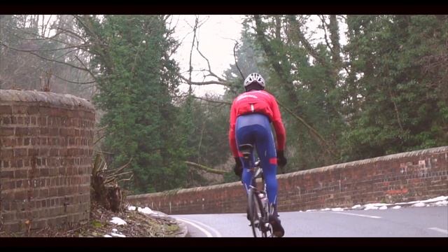 Andy Tennant explains how to tackle hills смотреть онлайн