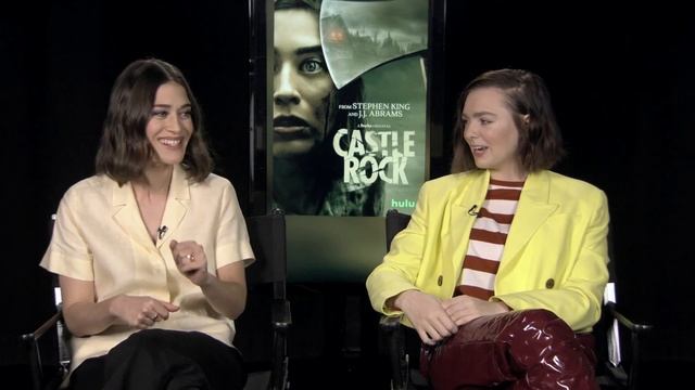 CASTLEROCK - Lizzy Caplan & Elsie Fisher Interview ( 2019)