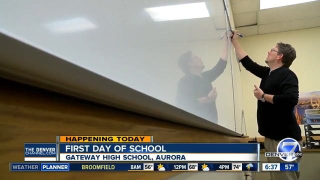 Aurora Public Schools Start Classes This Week