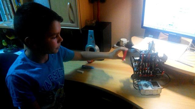 Lego EV3 лифт (часть 2). смотреть онлайн