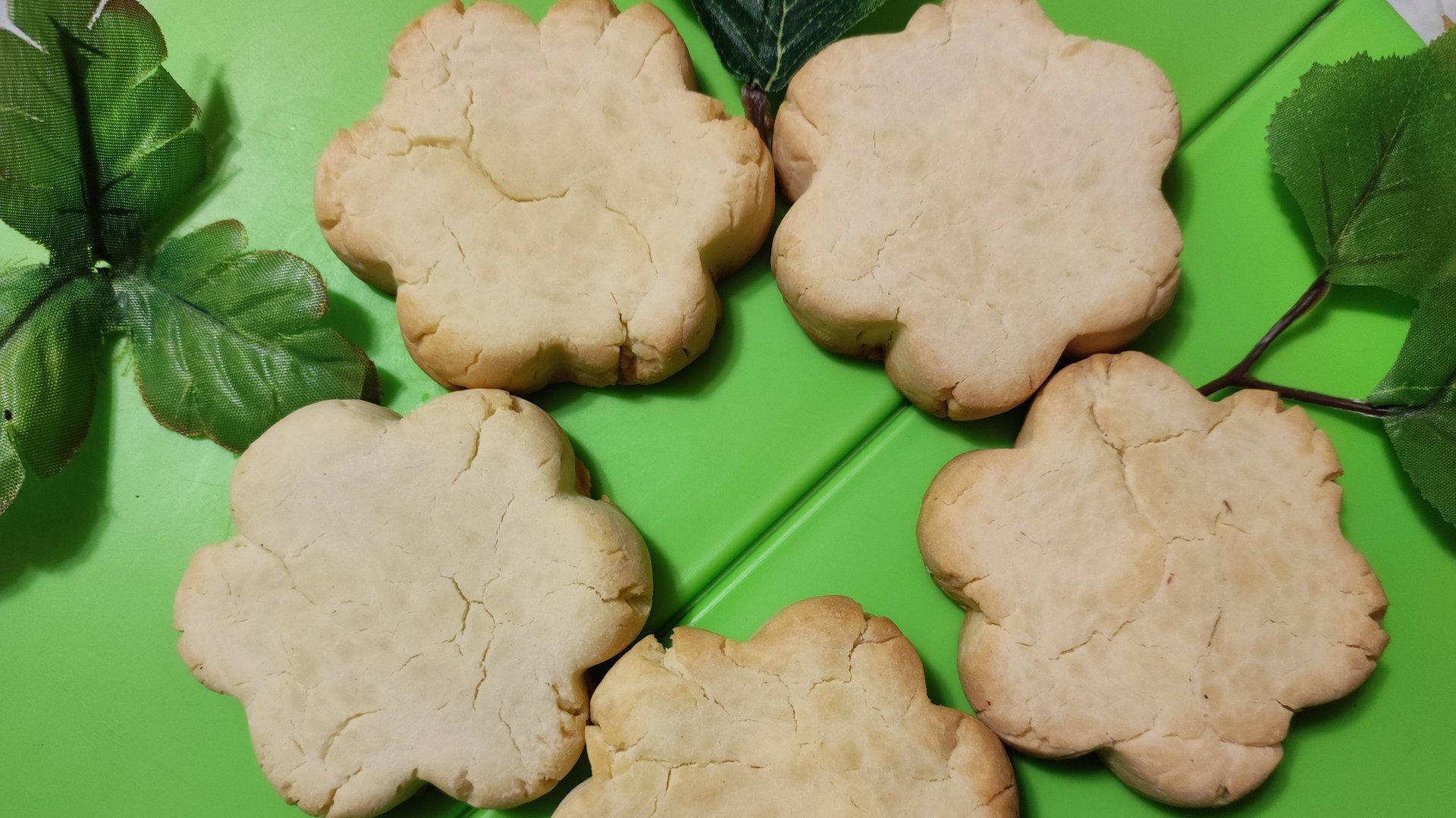 СУПЕР КУХНЯ! Печенье из 3 ингредиентов. Для любителей сладкого. Легко, быстро и быстро. смотреть онлайн