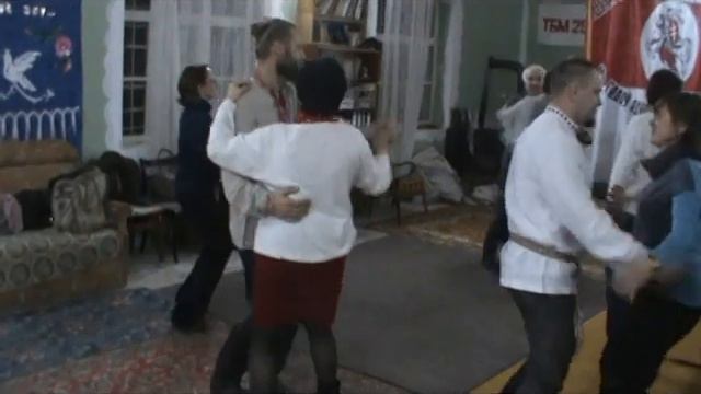 Беларускія народныя танцы на сядзібе Таварыства беларускай мовы з г.Баранавічы. 28.12.2018г. смотреть онлайн