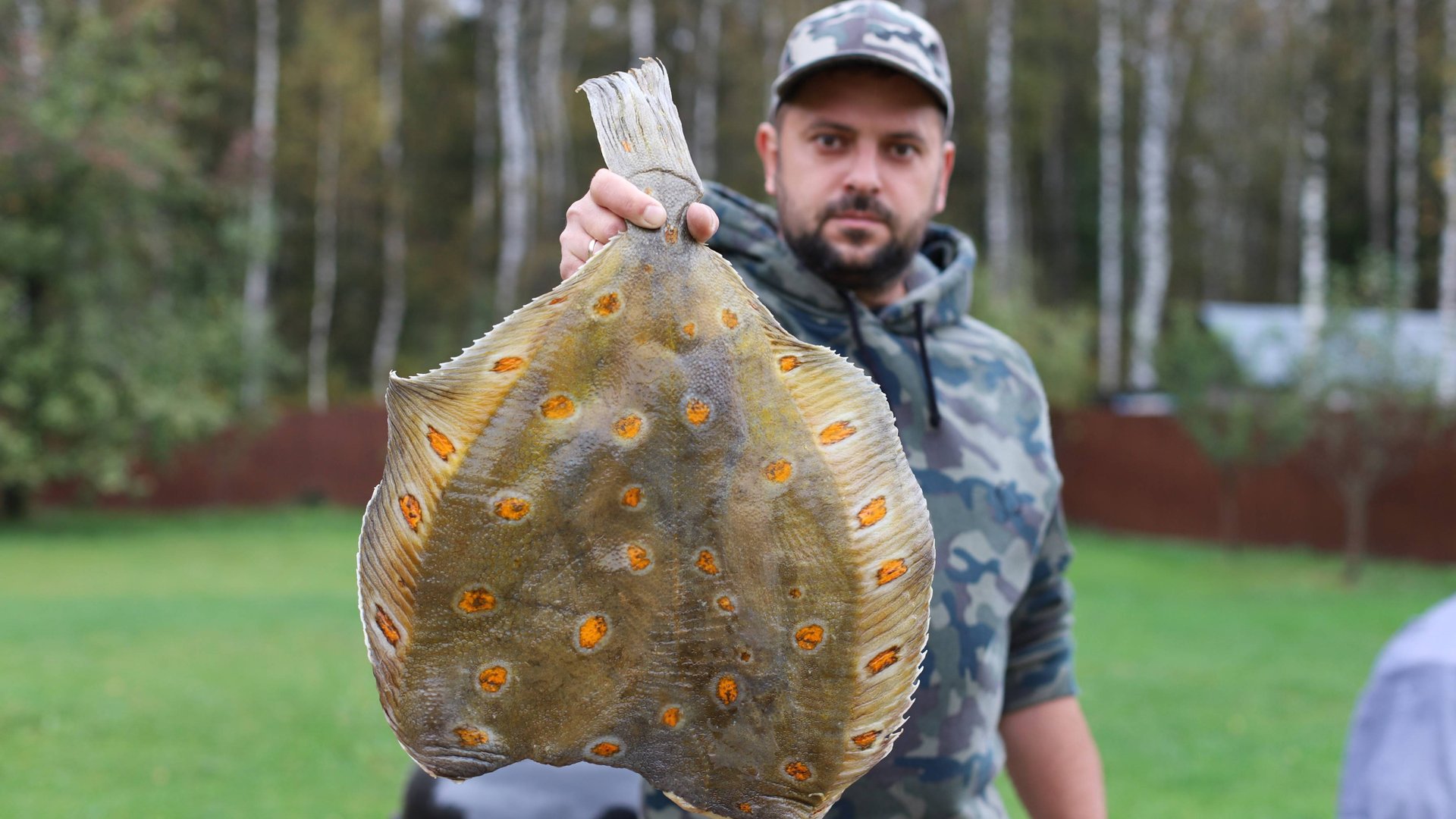 СЕНЯ В ДЕЛЕ