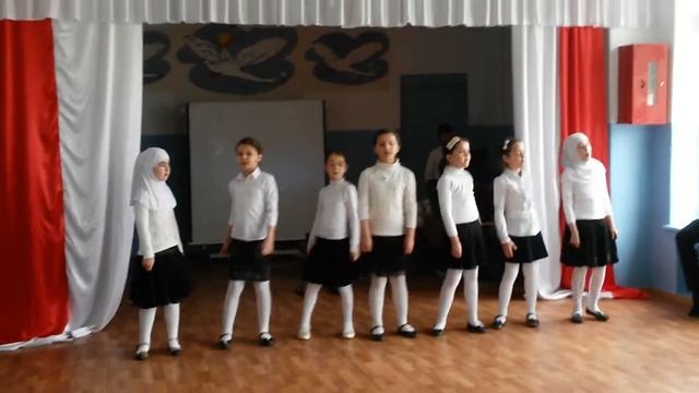 Мероприятие "Труд" МКОУ СОШ №11 г.Хасавюрт 2015г. смотреть онлайн