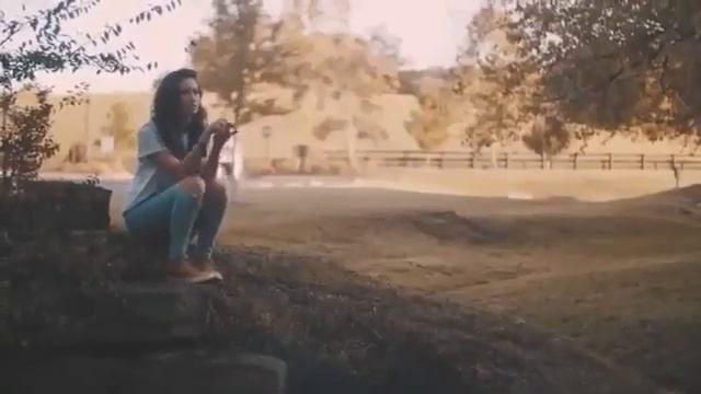 Lauren Cimorelli - 'Last Summer' (Sad Girls Club) смотреть онлайн