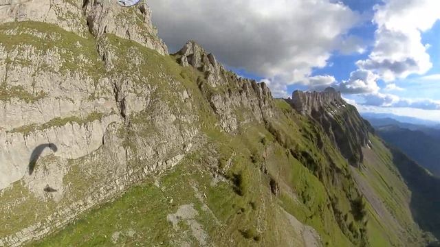 Evening Magic: On the last leg home смотреть онлайн