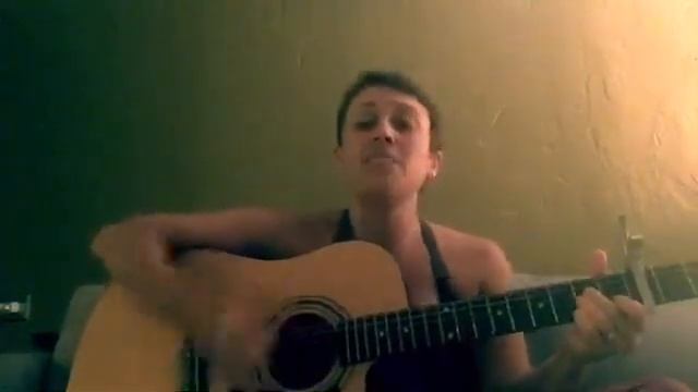 Bold (acoustic cover) смотреть онлайн
