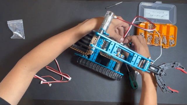 Makeblock Ultimate 2.0 - 10 In 1 Robot Kit