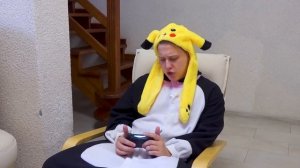 Жизнь с Родителями VS Одному !