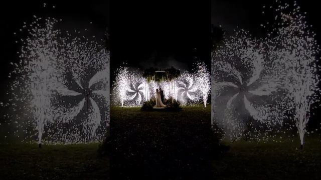 шикарные фонтаны и вертушки смотреть онлайн
