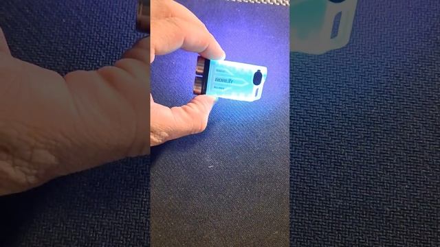 Boruit V3 mini edc, Key Chain Flash light. смотреть онлайн