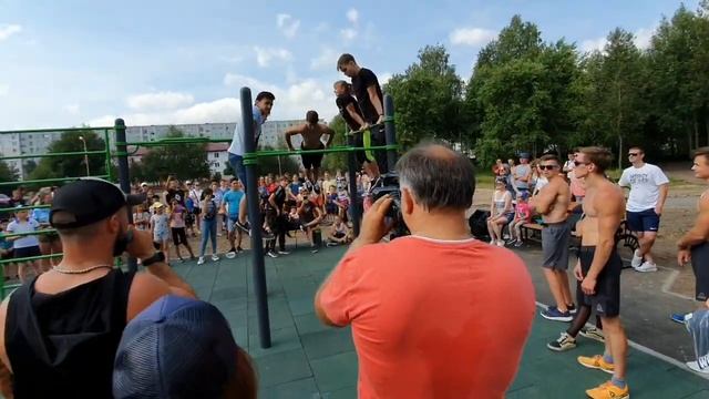 ВОРКАУТ ТОБОЛЬСК! ОТКРЫТИЕ ПЛОЩАДКИ! КОМАНДА ВОРКАУТ! смотреть онлайн