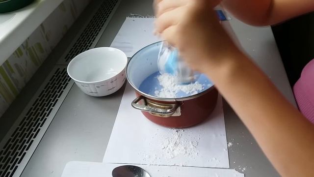 Делаем Неньютоновскую жидкость ! смотреть онлайн