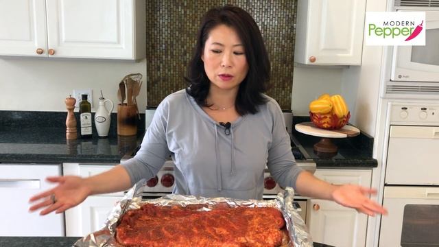 Gochujang Pork Ribs: 🌶Fall-Off-The-Bone OVEN-BAKED Southern-Style BBQ Pork Ribs [고추장 돼지갈비] смотреть онлайн