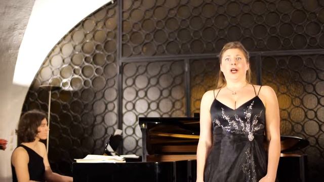 Hugo Wolf "Ich hab in Penna einen Liebsten wohnen" - Viktoria Car смотреть онлайн