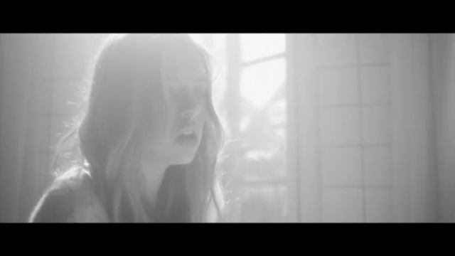 ZZ Ward Debuts 'Last Love Song' Video смотреть онлайн