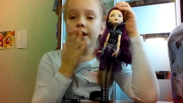 Обзор куклы "Ever After High" Raven Queen "Basic" смотреть онлайн