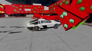 КТО ПЕРВЫМ РАЗОБЬЁТ ВСЕ ПОЕЗДА ПОЖИРАТЕЛИ И ПРОЙДЁТ ЛАБИРИНТ? Гоша и Чич.