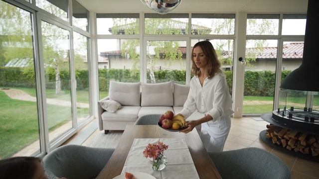 Загородный дом балерины / Минимализм на 250м² / Рум тур дачи для семьи смотреть онлайн