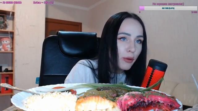 Mukbang-стрим, салаты, заходи!:) смотреть онлайн