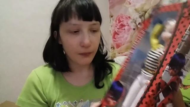 Распаковка новой куклы Хлои из мультика Леди Баг! смотреть онлайн