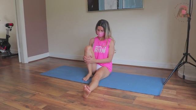Maria Bonita My best positions on yoga Full HD 60fps смотреть онлайн