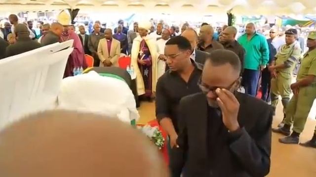 Mazishi ya Samwel John Sitta Urambo mkoani Tabora смотреть онлайн