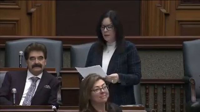 Lisa Gretzky on maya november 2019 смотреть онлайн