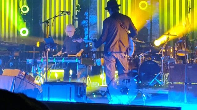 Les Claypool's Fearless Flying Frog Brigade - Pink Floyd Animals Compilation