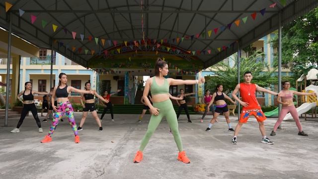 23 Minute Exercise Routine To Lose Belly Fat _ Zumba Class смотреть онлайн