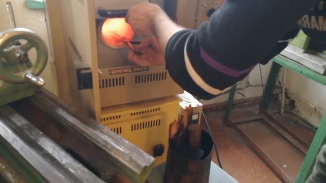 Изготовление деревянных колес на сверлильном станке перьевым сверлом. Колёсоделка V2.1 смотреть онлайн