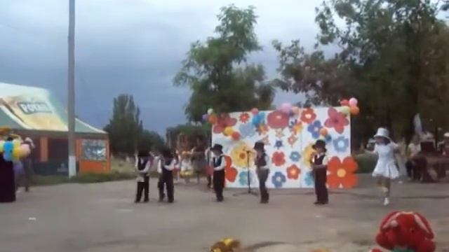 Номер с саксофонами смотреть онлайн