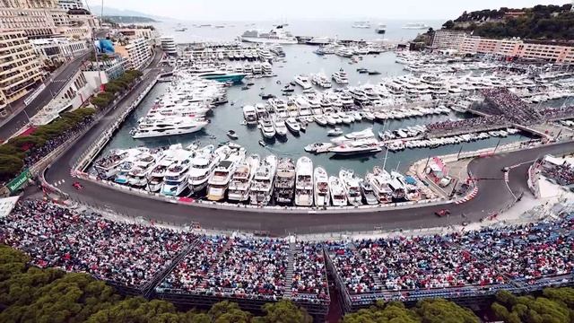 Verstappen Has Lost a Lot of Fans After What He Did to Perez смотреть онлайн