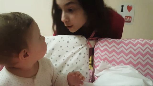 My Baby Ann very funny! Funny Sisters/Ребёнку очень смешно/Весёлые сестрички смотреть онлайн