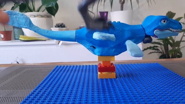 Лего кастом мозазавра.