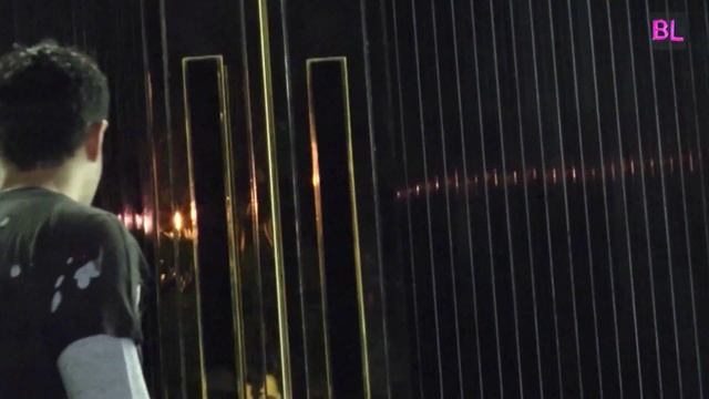 Alia Bhatt and Sidharth Malhotra at Gauri Khan's party last night смотреть онлайн