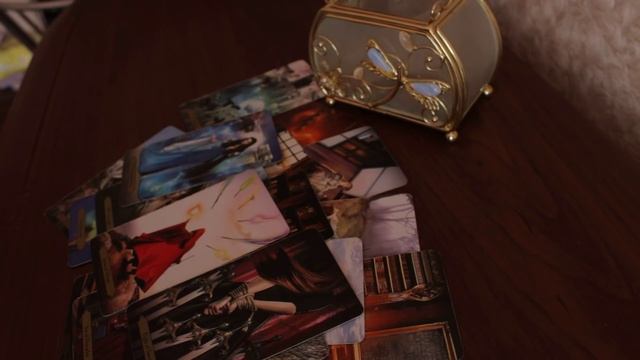 Новое при вашем пороге...Что изменится? Какие двери откроются для вас... смотреть онлайн