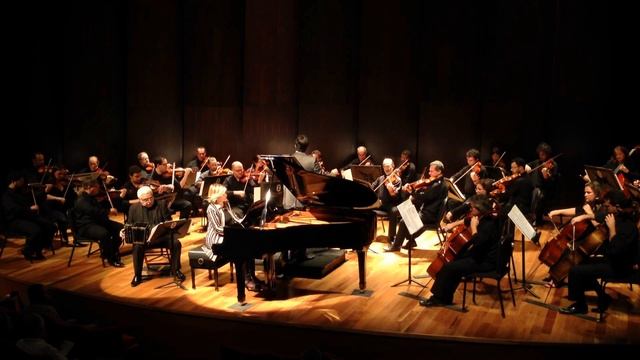 Daniel Binelli+Polly Ferman+Orquestra Petrobras Sinfônica - El Choclo de Ángel Villoldo смотреть онлайн