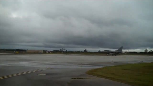 Daggers Last F-16 Flight смотреть онлайн